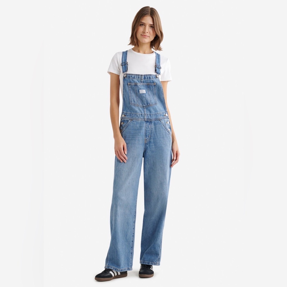 NWT Levi bibs